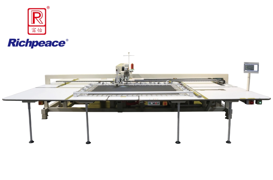 星空全自动臂桥式厚料缝纫机