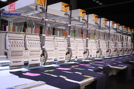 星空电脑绣花机34