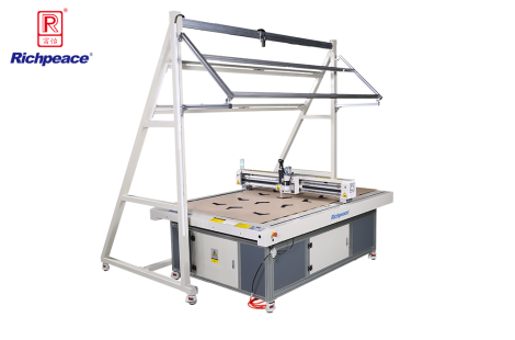 星空全自动超声波点烫机