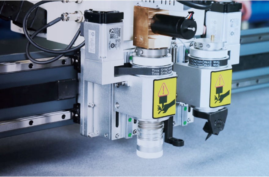 星空包装盒专用平板切割机