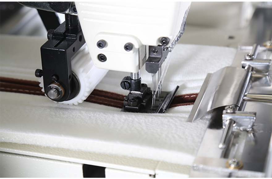 星空床围拉链自动缝纫机