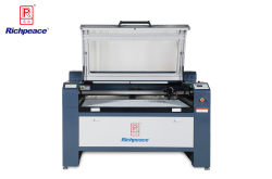 星空激光雕刻切割机