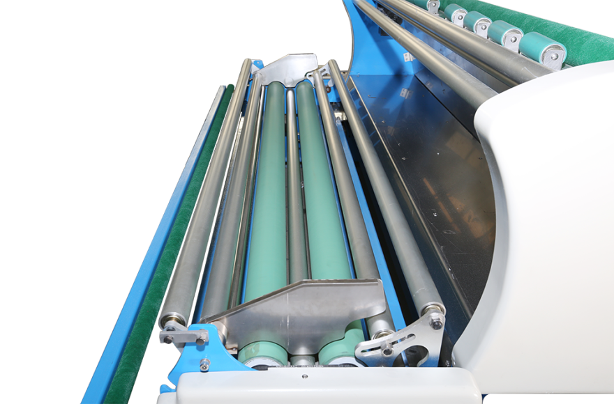 星空全自动针织专用铺布机