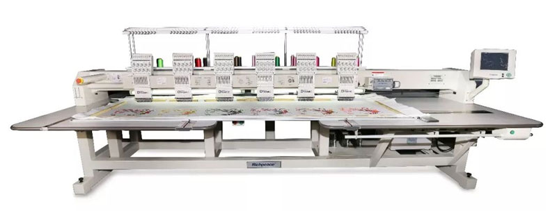 星空精密绣花机